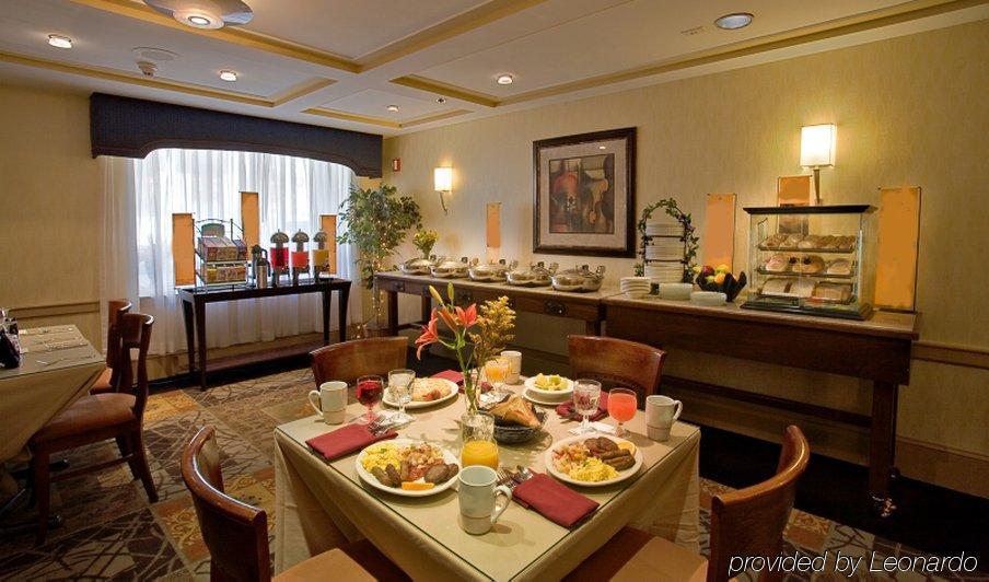 Doubletree Dayton-Downtown Ξενοδοχείο Εστιατόριο φωτογραφία